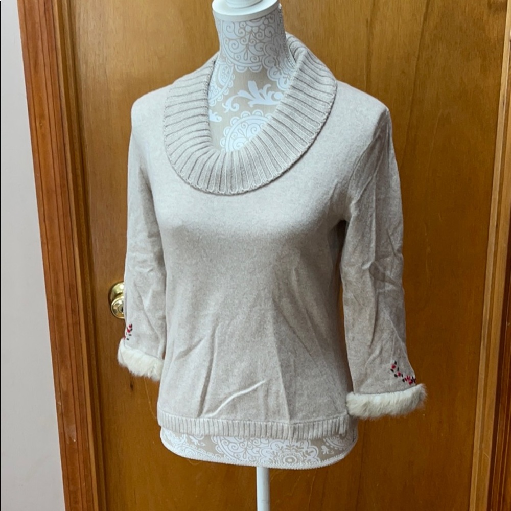 Urchin sweater with fur tipped sleeves. Size M